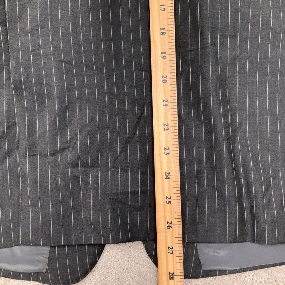 Hickey Freeman Suit Boys 37S 31W Charcoal Pinstripe Wool 2-Button